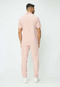 FRILIVIN ENSEMBLE UNI SET - Pantalon classique - rose