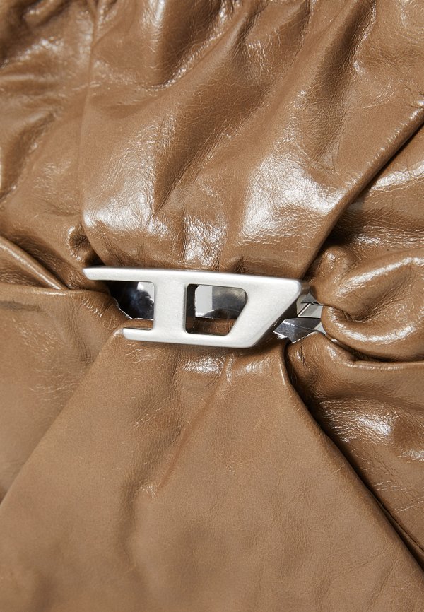 SCRUNCH-D BUCKET - Cross body bag - t23332