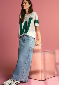 Next REGULAR FIT  - T-shirt imprimé - white