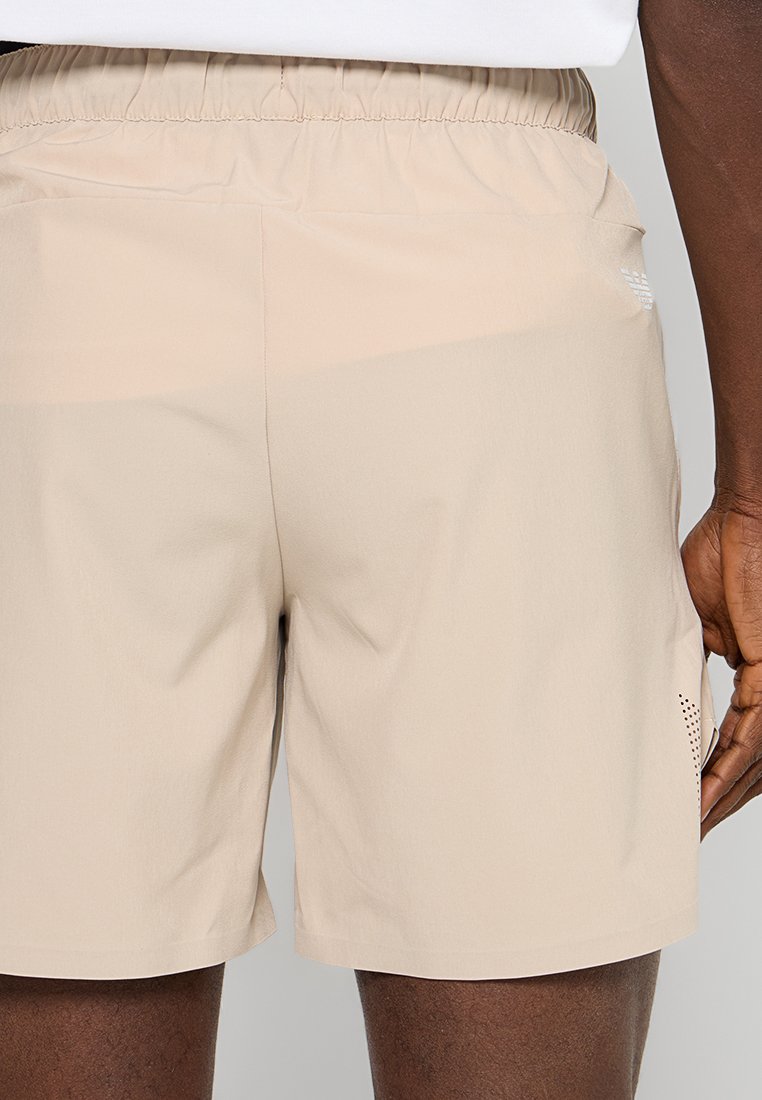 Kurze Sporthose