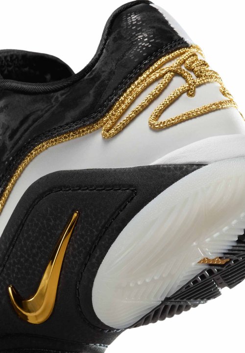 Nike LEBRON XXII SPLIT - Zapatillas de baloncesto - white black metallic gold — foto 6