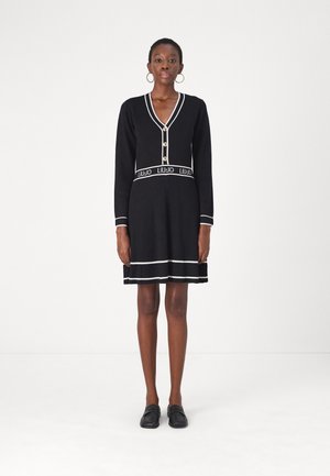 Robe pull - nero/white sugar