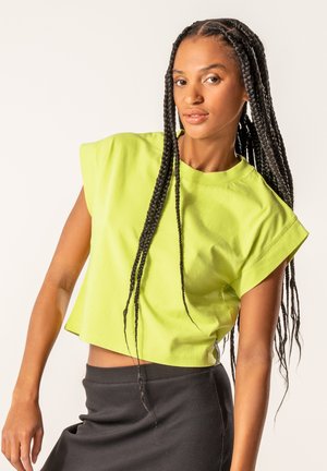 trueStory DANBI - Basic T-shirt - pear