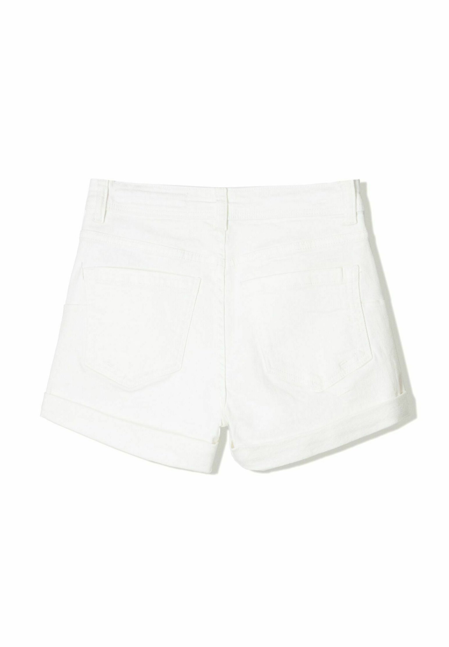 【2plan】Handel Roll Up Bermuda Pants ?media_id=3628604136024767080