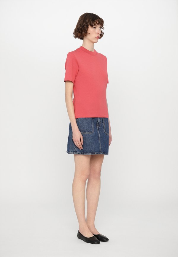 MOCK NECK TEE - Basic T-shirt - light rasp3