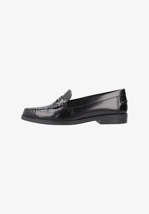 Mocasines de cuero negro con punta redondeada y costuras decorativas. Presentan una suela plana y un ligero tacón; acabado suave y pulido.