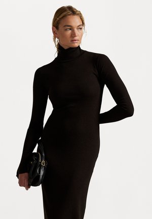 RIBBED TURTLENECK DRESS - Džersejové šaty - brown melange
