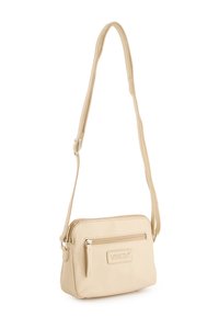 Beige Umhängetasche aus strukturiertem Leder, mit einer vorderen Reißverschlusstasche und einem abnehmbaren Schulterriemen. Kompakte rechteckige Form.