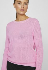 VILA VIDALO O-NECK - Stickad tröja - bonbon