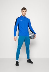 Nike Performance ACADEMY DRILL TOP - Hosszú ujjú felső - royal blue/obsidian/white