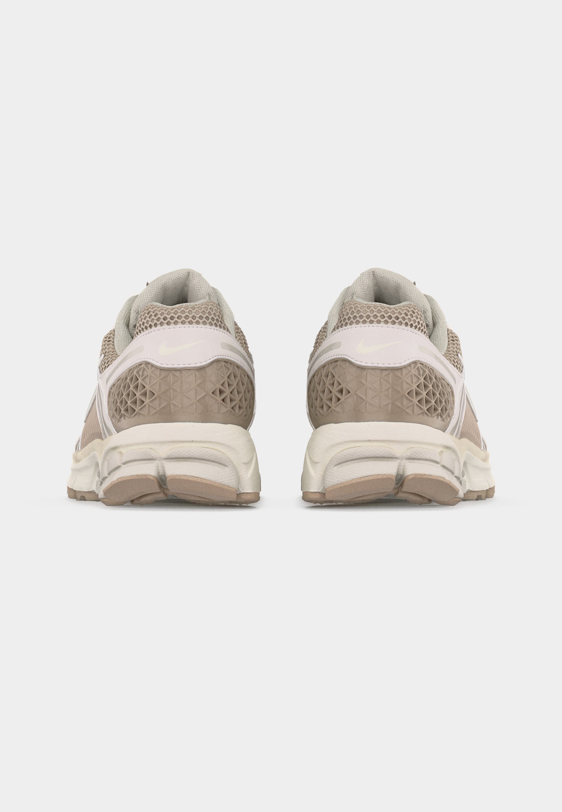 Nike Sportswear ZOOM VOMERO 5 - Zapatillas - phantom/light bone