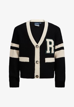 Cárdigan negro acanalado con detalles en crema, escote en V, dos bolsillos delanteros y un gran parche con la letra "R". Cuenta con tres botones y mangas a rayas.