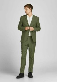 Jack & Jones PREMIUM JPRSOLARIS NOOS - Anzugsakko - forest night