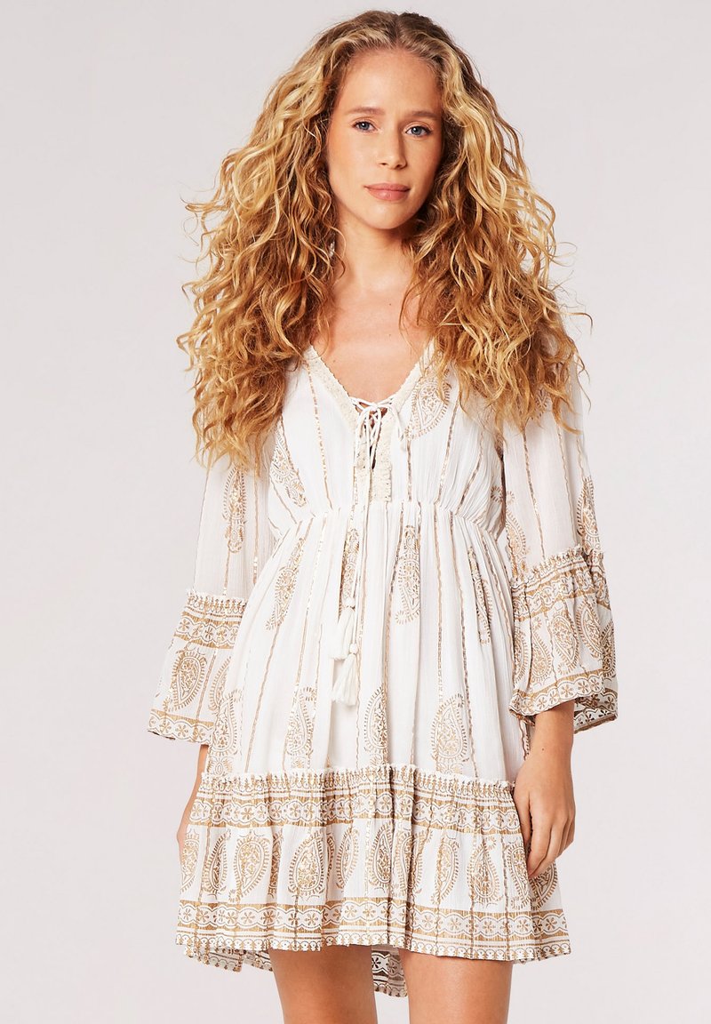 Apricot BOHEMIAN BELL SLEEVE - Day dress - cream/beige - Zalando