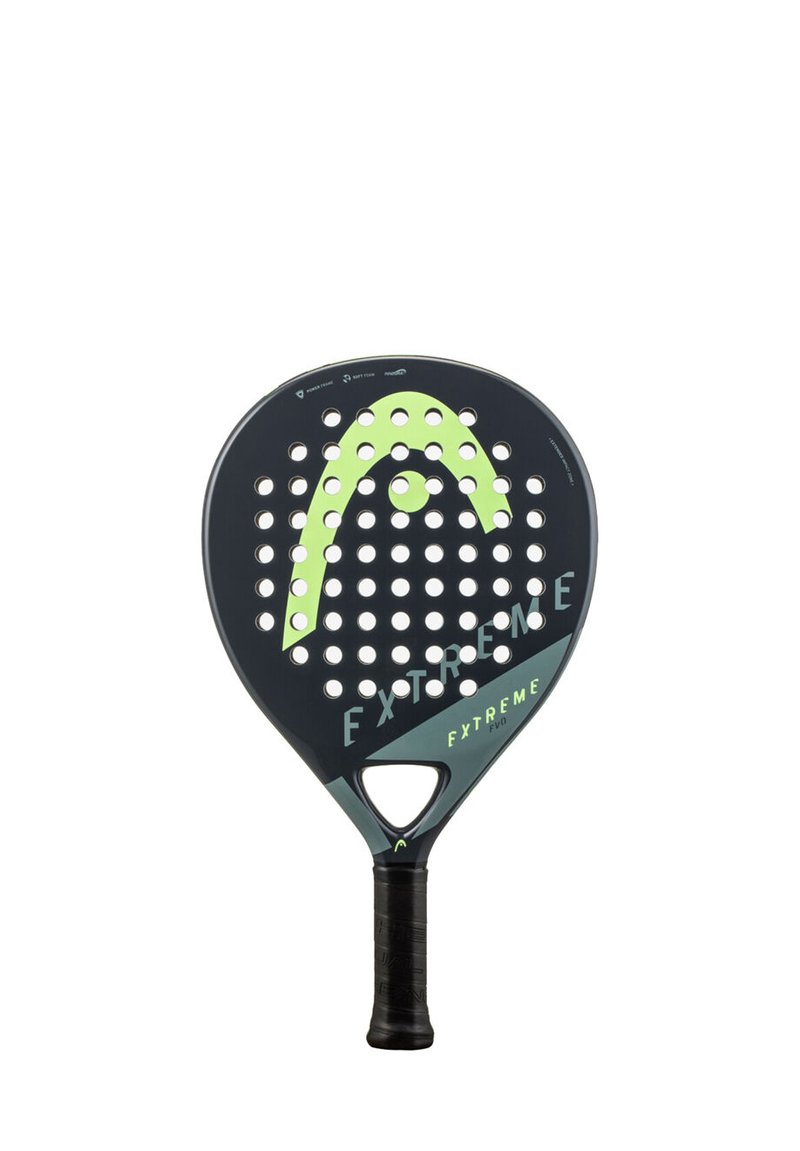 Padel-racket med en svart kompositram, gröna accenter, perforerad träffyta och ett strukturerat svart grepp. Lätt och aerodynamisk design.
