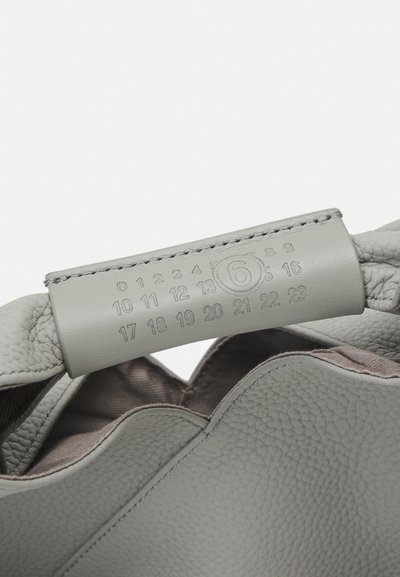 MM6 Maison Margiela MINI JAPANESE - Ručna torba - rock ridge