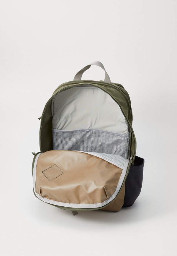 VARDAG BACKPACK 17 UNISEX - Rucksack2