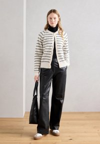 Lindex CARDIGAN YARA - Cardigan - light dusty beige