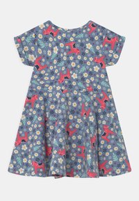 Puuvillamekko, jossa on lyhyet hihat, sininen pohja, kukka- ja koiramalleja punaisena, keltaisena ja vihreänä. Leveä helma ja rento istuvuus.