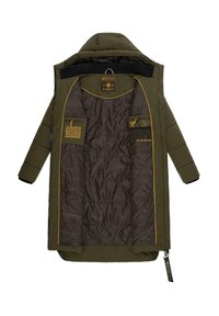 Doudoune vert olive avec capuche, dotée d'un intérieur marron foncé, de détails jaunes et de plusieurs poches intérieures. Détails de fermeture éclair et de marque visibles.
