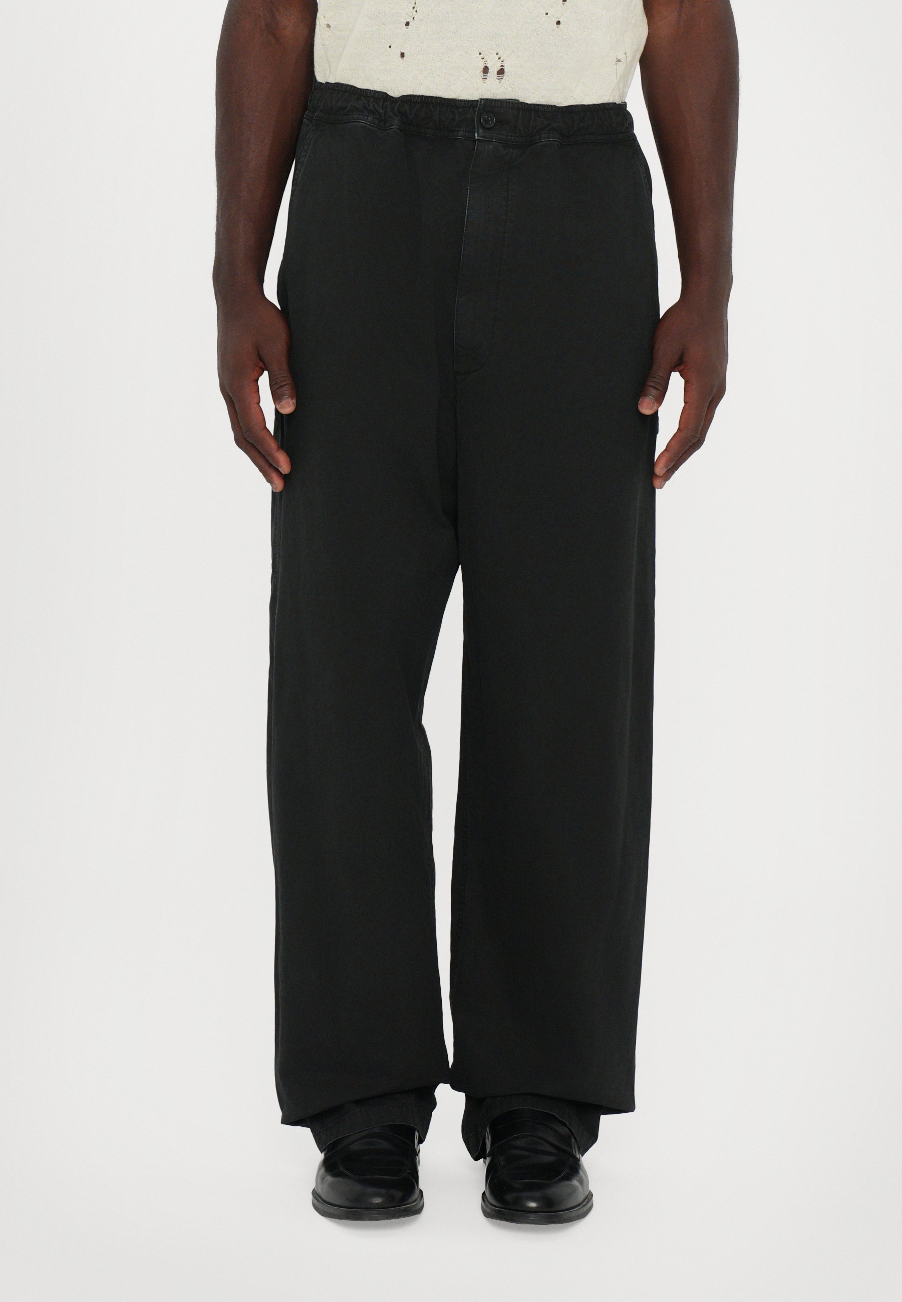 MM6 Maison Margiela PANTS - Trousers - black - Zalando.co.uk