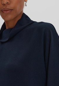 someday. LANGARM KESINE - Long sleeved top - ocean