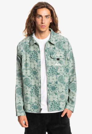 SURF MEMORY JACKET - Summer jacket - green milieu