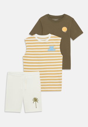 Friboo, 3 PIECE SET - SHORTS, VEST & T-SHIRT - T-shirt print - yellow/dark green/white
