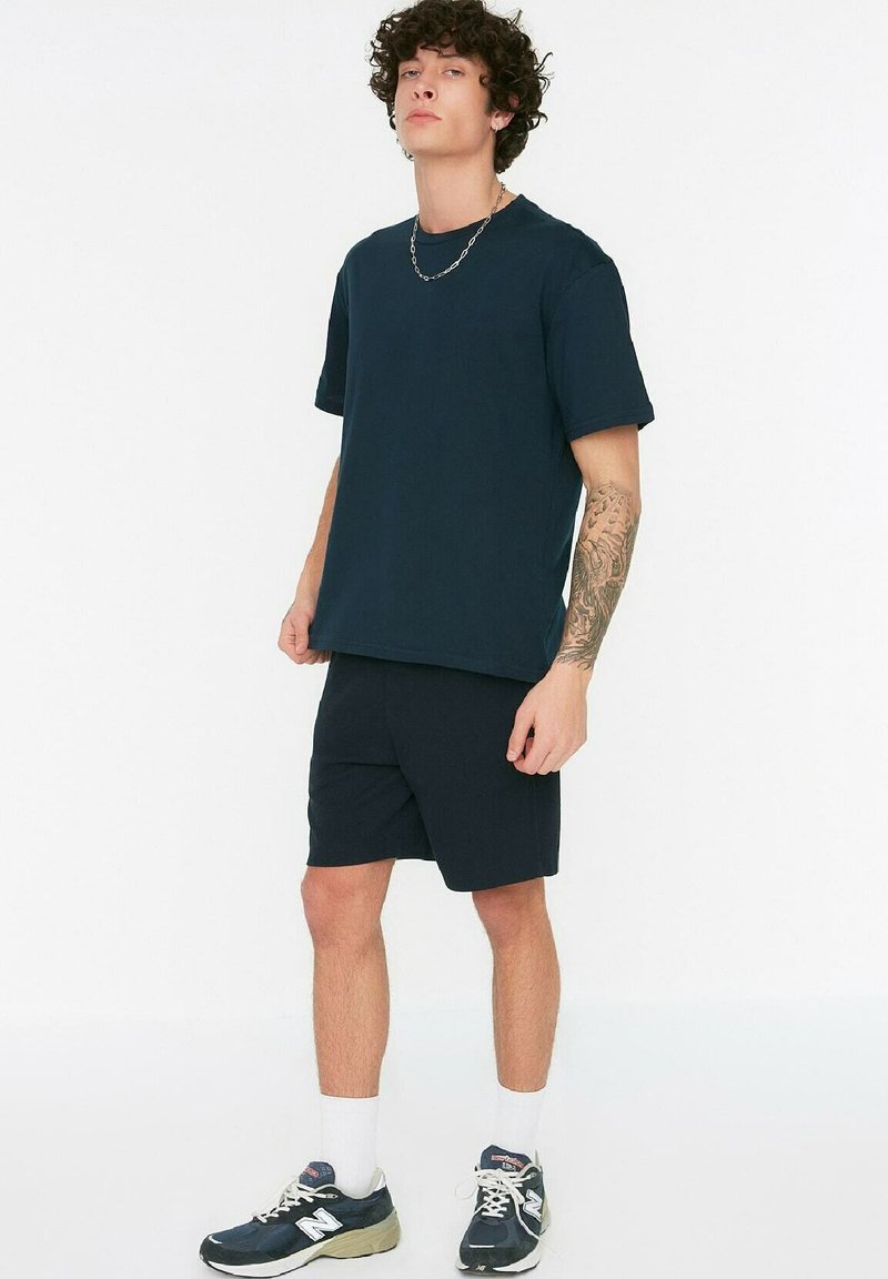 Trendyol T-shirt print donkerblauw