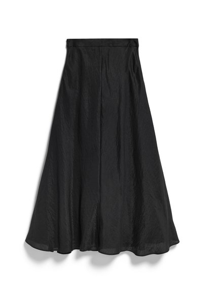 Jupe midi noire en ligne A avec une légère texture, taille ajustée et ourlet évasé, présentée à plat sur fond blanc.