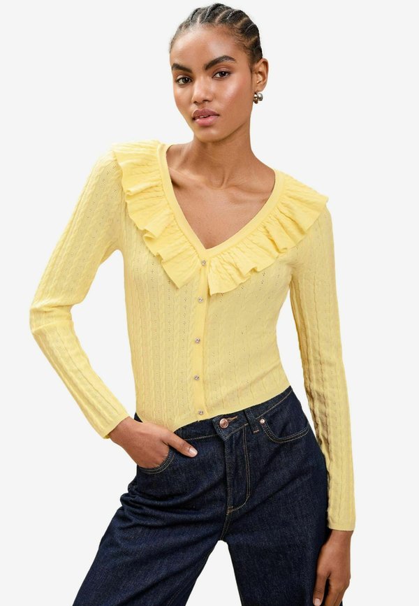 RUFFLE FRONT V-NECK POINTELLE DETAIL CABLE  - Strickjacke