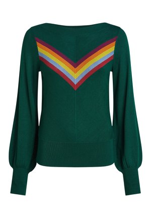 Grüner Strickpullover mit einem V-förmigen gestreiften Design in Rot, Gelb und Blau, langen Puffärmeln und geripptem Saum.