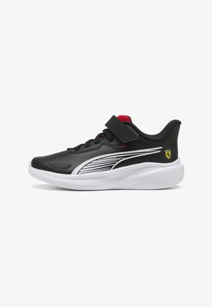 Puma, FERRARI SKYROCKET SNEAKERS UNISEX - Baskets basses - black- white