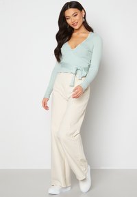 Bubbleroom KNITTED RIB WRAP TOP - Sweter