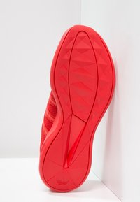 adidas Originals Sneakers - red