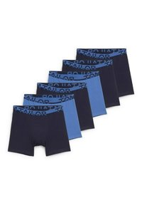 Öt darab sötétkék és világoskék boxer alsó. Rugalmas derékrésszel, amelyen a "TAILOR" felirat található. Simább, ruganyos anyag, normál szabású.