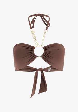 Bruine bandeau bikini top met centrale gouden ring, kettingbandjes met parels en schelpen, en een vooraan knoopsluiting met een klein merklabel.
