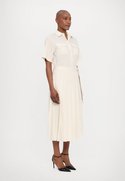 Theory WRAP SLEEK - Ingruha - eggshell