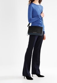 Armani Jeans Borsa a tracolla - black