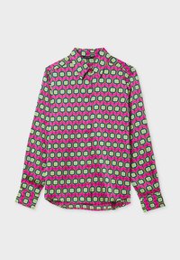 Camicia a maniche lunghe con un motivo geometrico composto da quadrati verdi, rosa e neri su uno sfondo rosa brillante; colletto con bottoni.