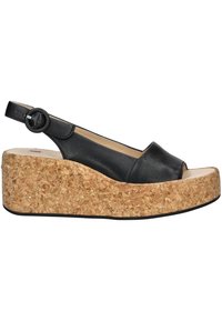 Sandalo con zeppa in pelle nera, con punta aperta, piattaforma in sughero e cinturino alla caviglia regolabile con una fibbia circolare per una vestibilità sicura.