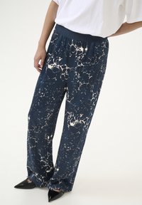 Karen by Simonsen Broek - ronja total eclipse