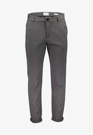 Graue, schmal zulaufende Hosen aus einem glatten Stoff, mit einem einzelnen Knopfverschluss, Gürtelschlaufen und umgeschlagenen Säumen an den Knöcheln.