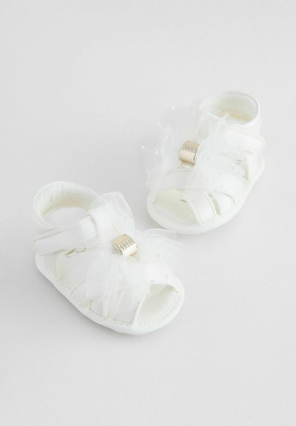 REGULAR FIT – Lauflernschuh