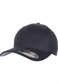 Marineblå baseballcaps med buet skjerm, seks-panel design og en glatt tekstur. Har en rund merkeetikett på forsiden.