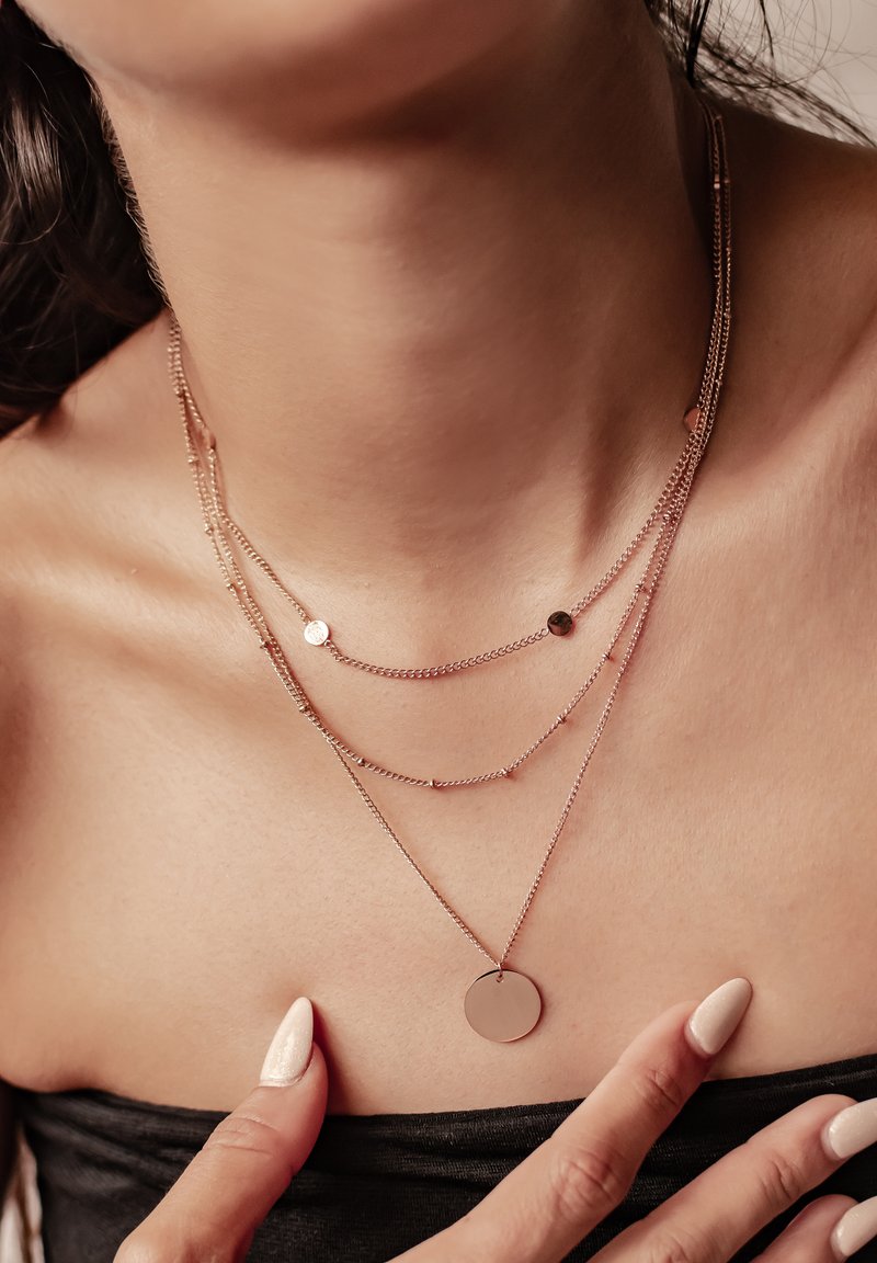 Happiness Boutique Collana Strati Cerchio Color Argento | Collana Doppio Filo Pendenti Dischi : Happiness Boutique
