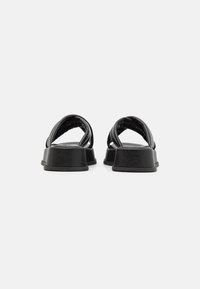 Marc O'Polo Platt slip-in - black