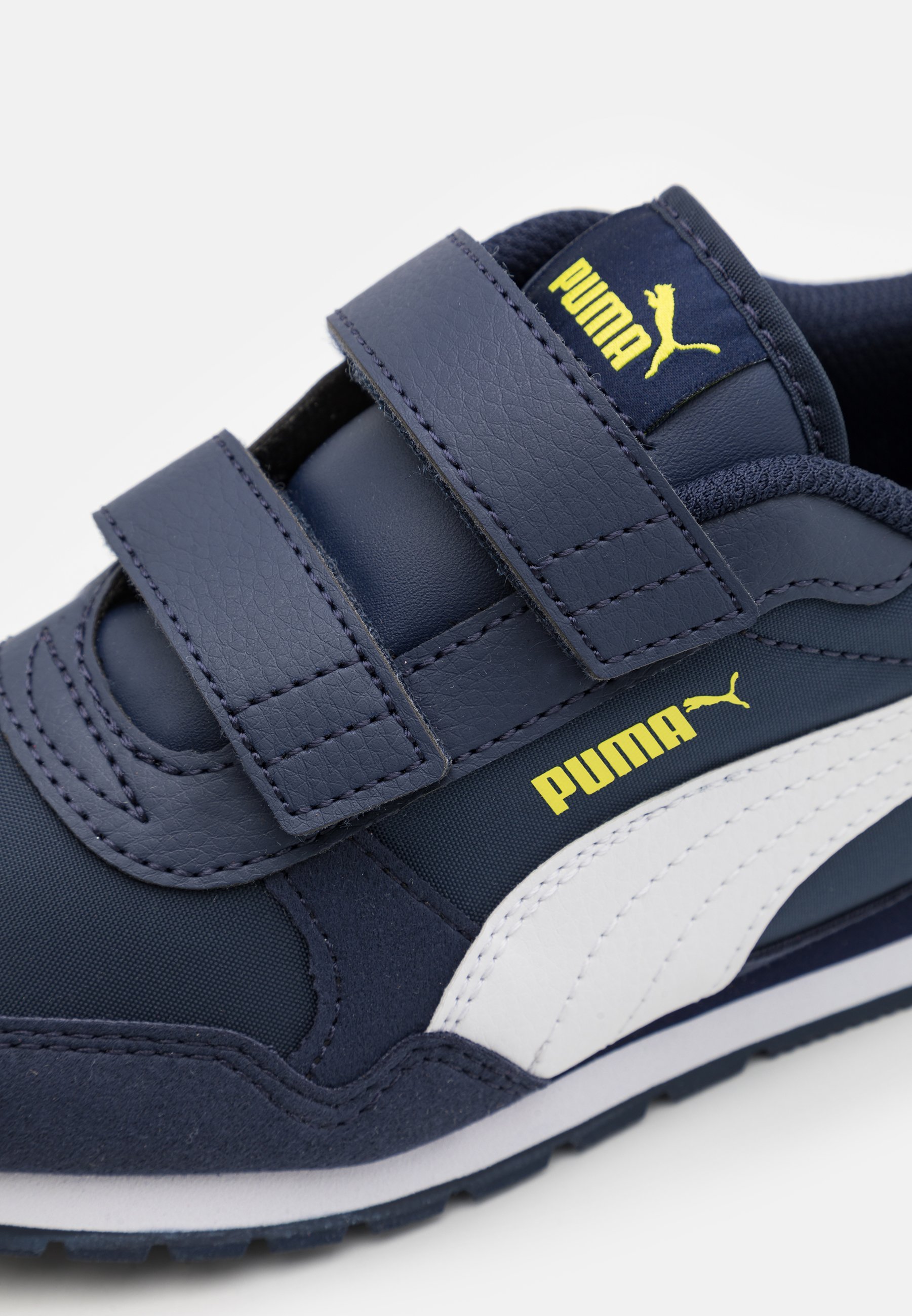 Puma RUNNER Sneaker low peacoatlemonsherbert Puma RUNNER Sneaker low peacoatlemonsherbert