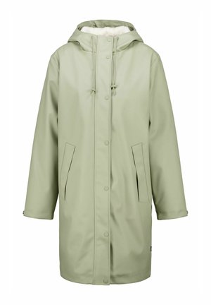 Grüne wasserdichte Parka mit einem fleecegefütterten Kapuze, frontaler Druckknopfverschluss, zwei Seiten Taschen und einem lockeren Schnitt. Glatte, glänzende Außenoberfläche.