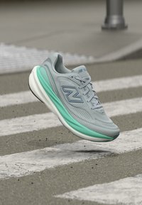 Non sélectionné, light zinc blue/bright mint